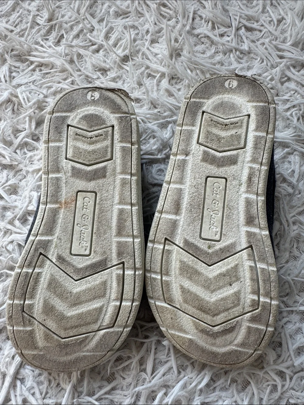 Cat & Jack Dark Gray Slip-On Sneakers with Colorful Camouflage Lining